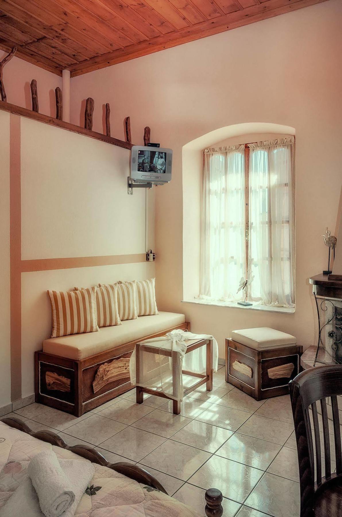 Naftilos Guest House Kalá Nerá Kültér fotó